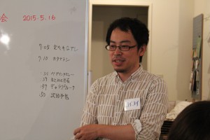 小泉による完璧なイントロ