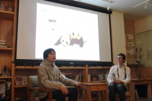 上半期PVランキングを紹介する宮脇編集長と岩瀬記者